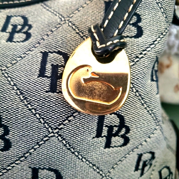 Dooney Bourke Hobo - Picture 2 of 16